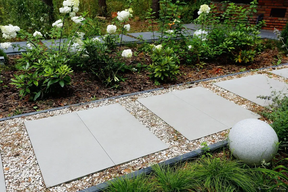 Jadar Megan Klasyczna.39 F