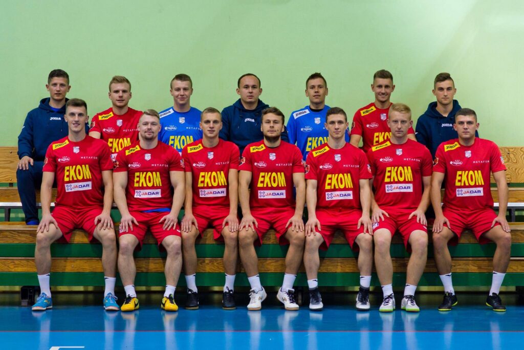 43033939 1899798350115682 5129753344562167808 N